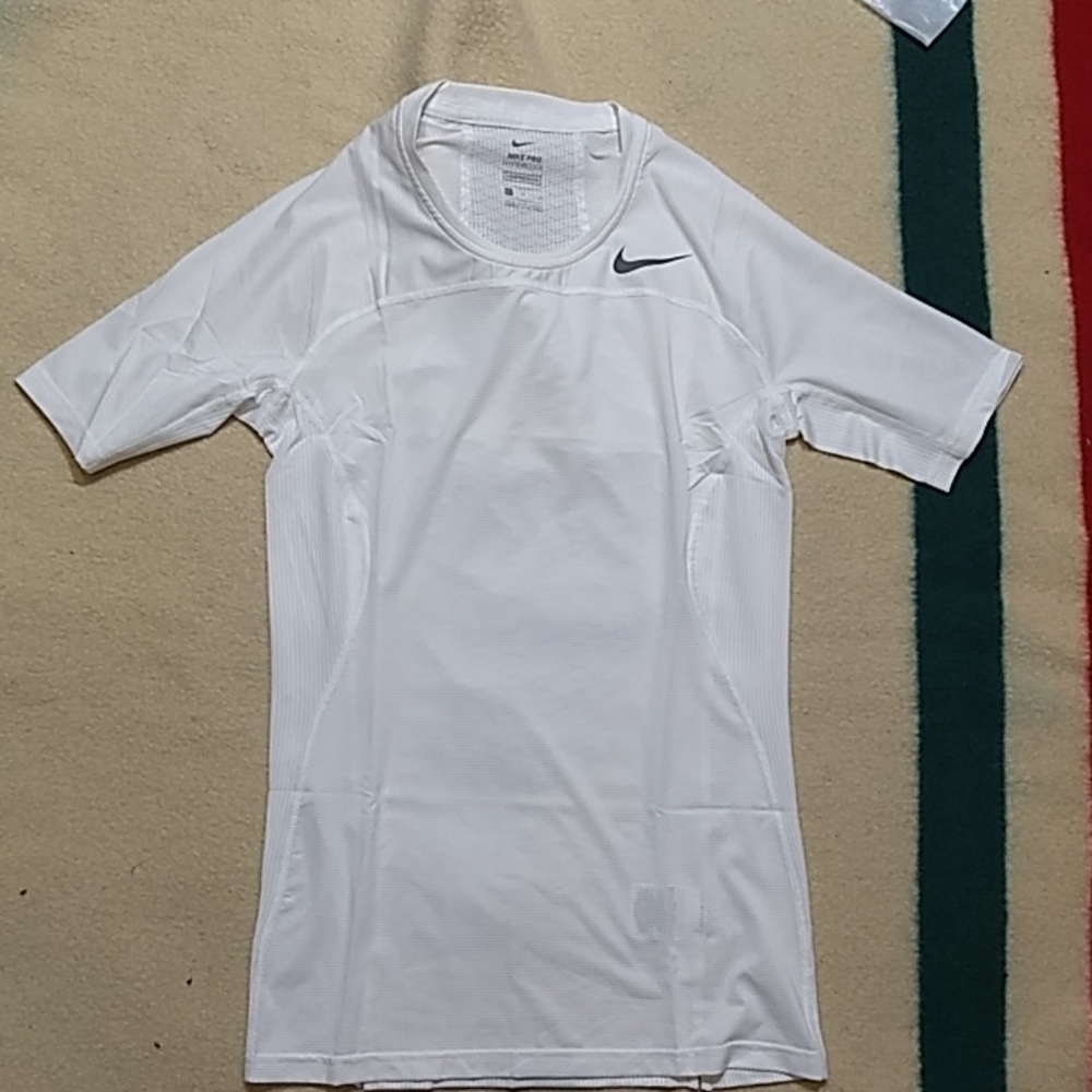 Nike Pro Hyper cool compression T-shirt